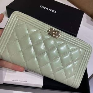 Chanel Le Boy Wallet. Petite Maroquinerie